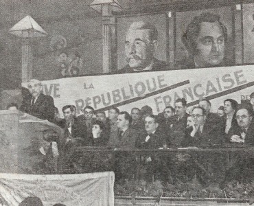 Carte Postale Huitième Congrès du PC